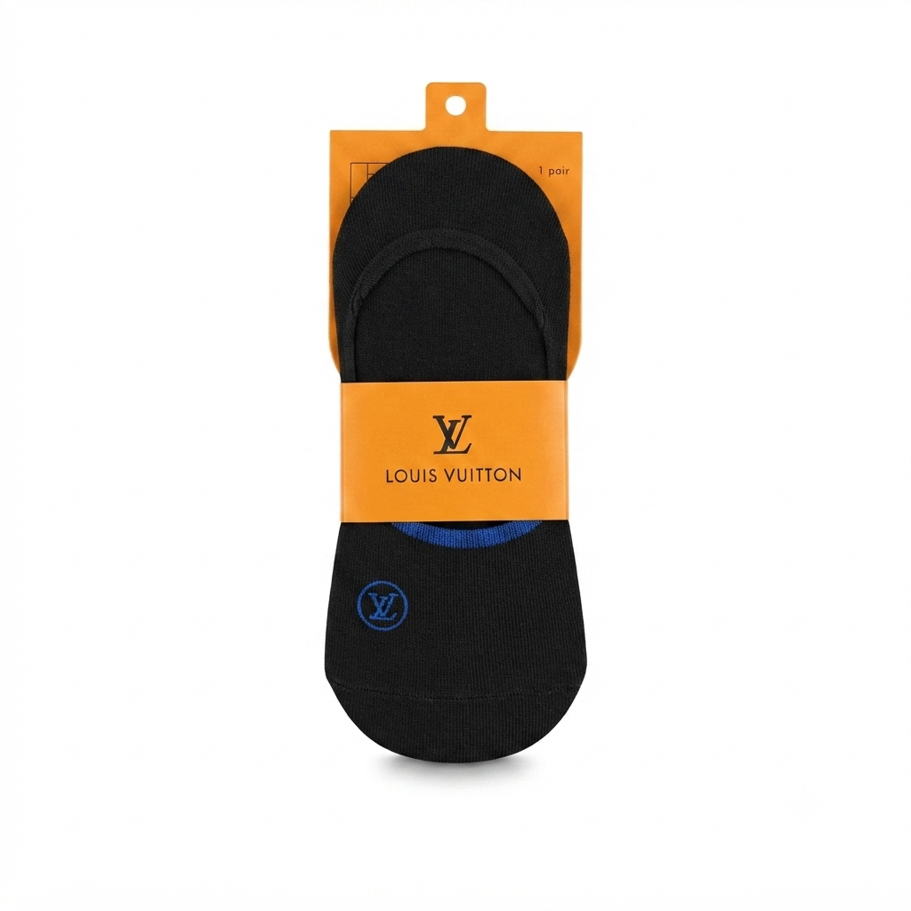 louis vuttion blue embroidered LV logo
