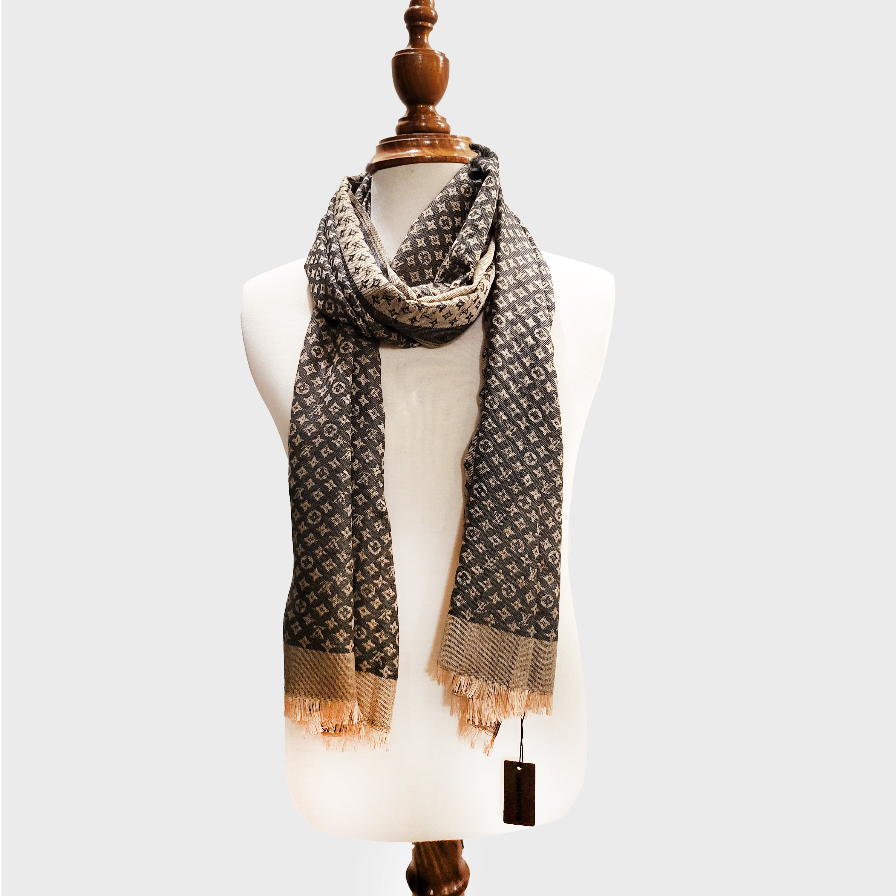 L.V Scarf - 107